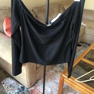 Mossimo long sleeve off the shoulder black crop
